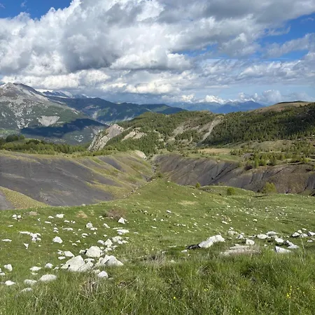 Апартаменты Le Refuge *